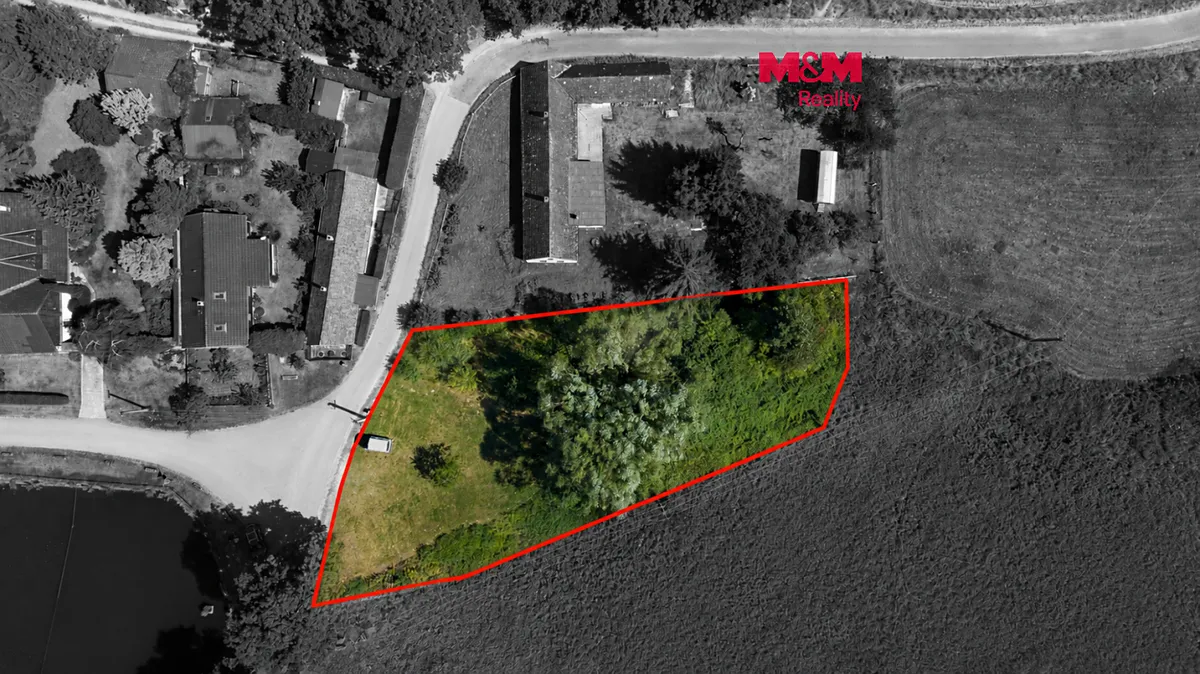 Prodej stavebního pozemku 1609 m²