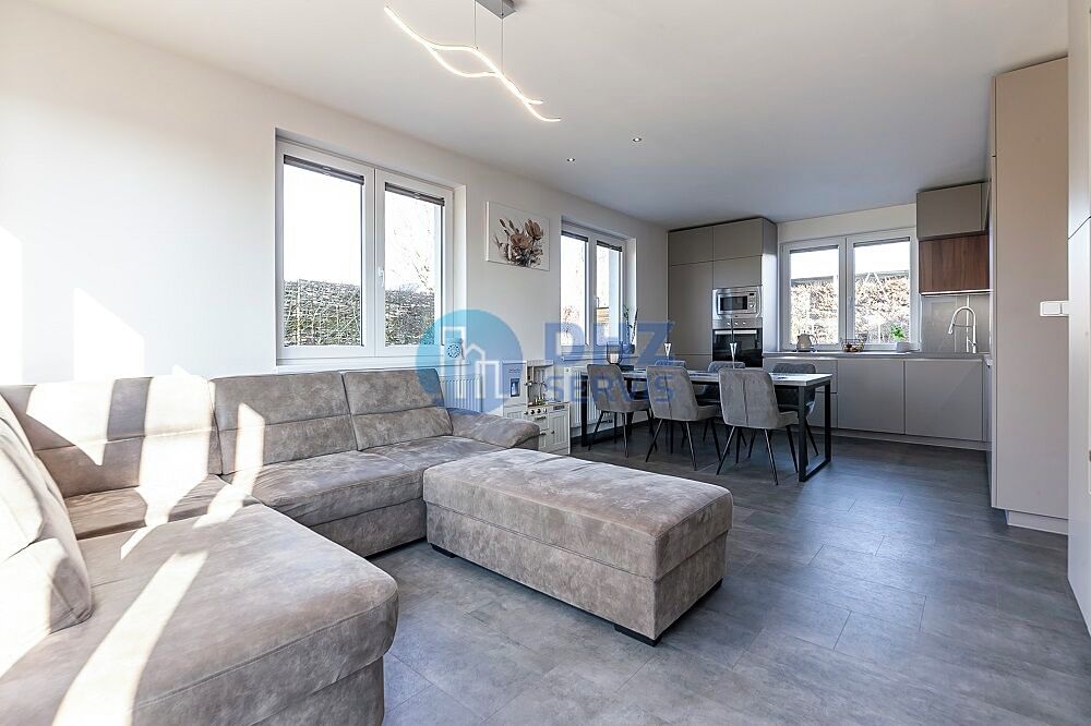 Prodej rodinného domu 98 m², pozemek 151 m² – fotografie 4