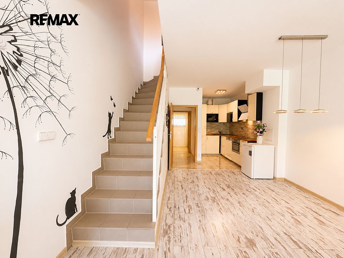 Prodej rodinného domu 86 m², pozemek 151 m² – fotografie 3