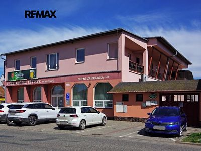 Prodej vícegeneračního domu 700 m², pozemek 790 m²