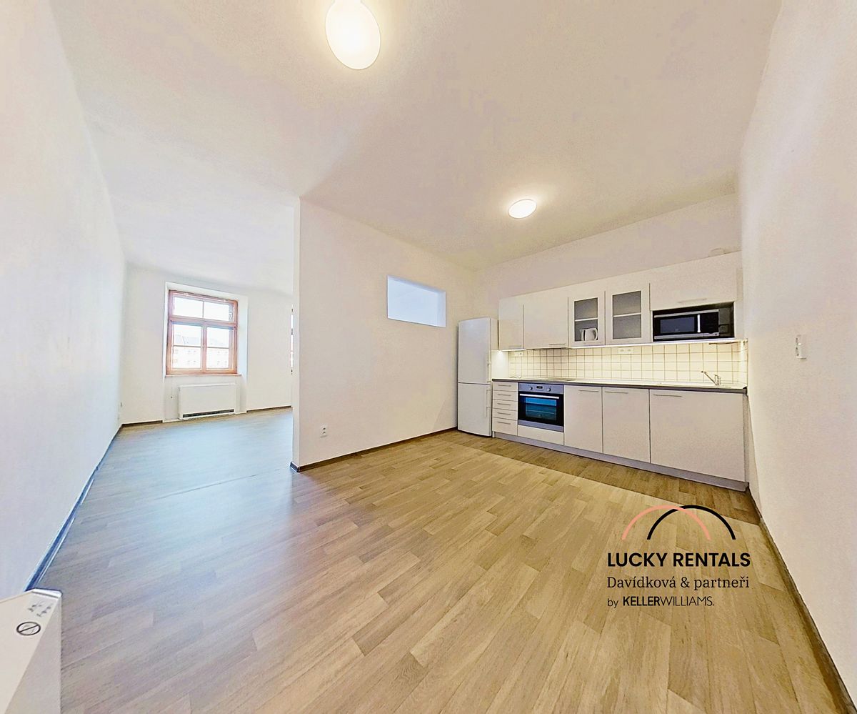 Pronájem bytu 1+kk 46 m²