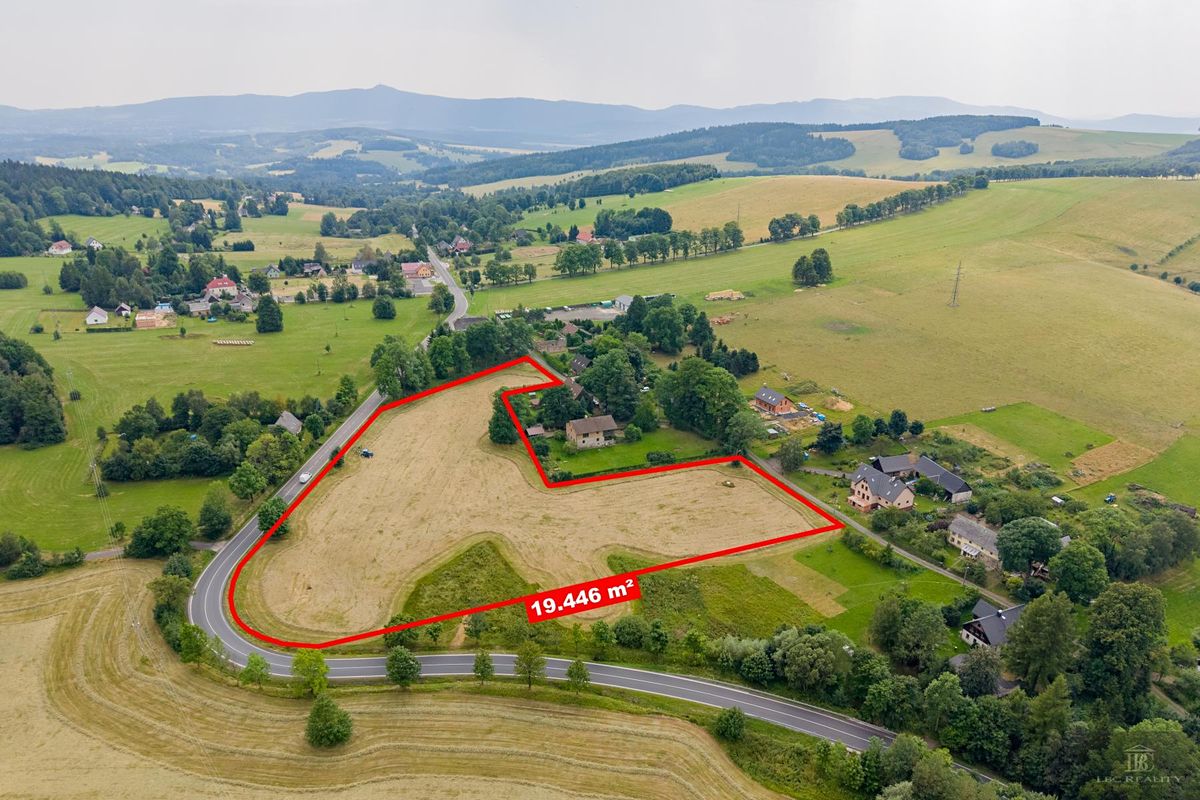 Prodej stavebního pozemku 19446 m²