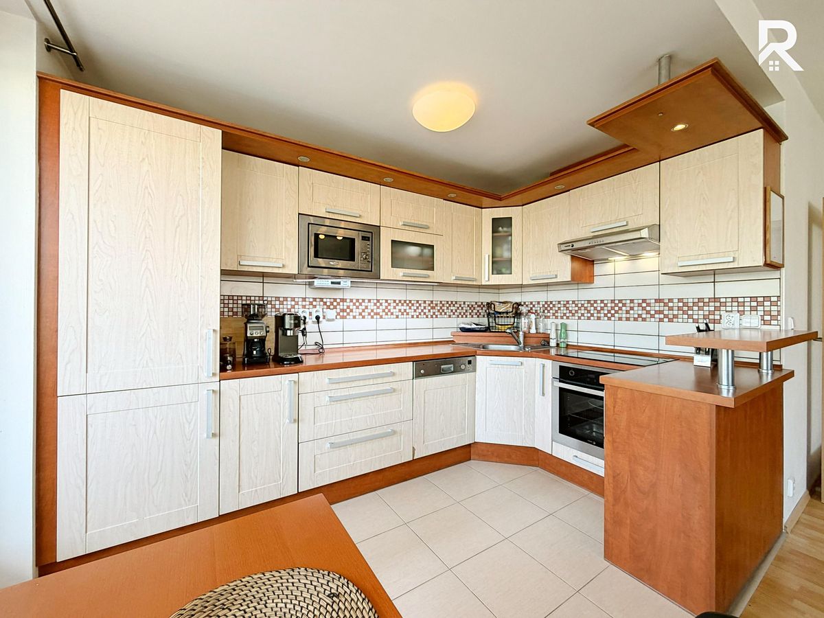 Pronájem bytu 2+kk 54 m²