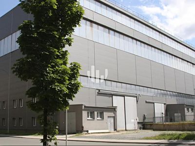Pronájem skladového prostoru 9179 m²