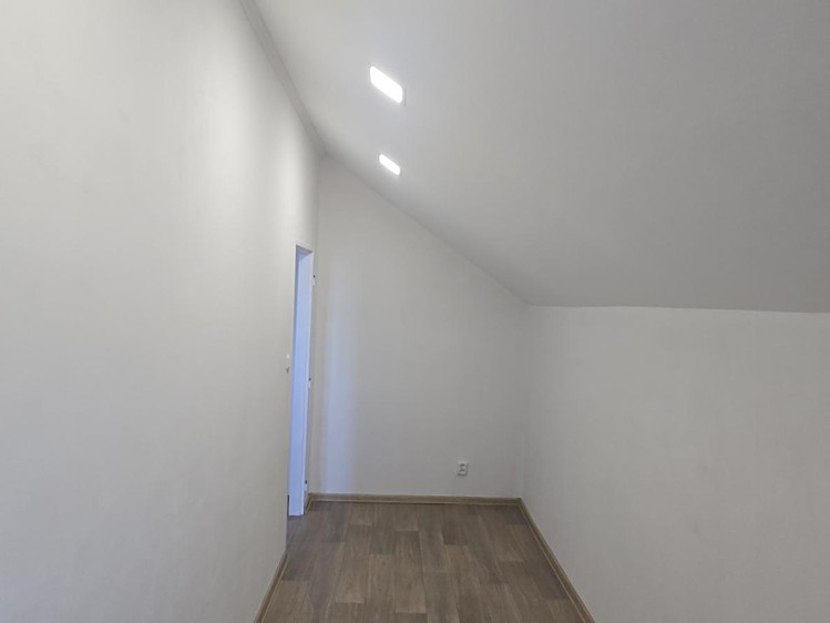 Квартира 2+1 на продаж, 49 м² (12 з 20)