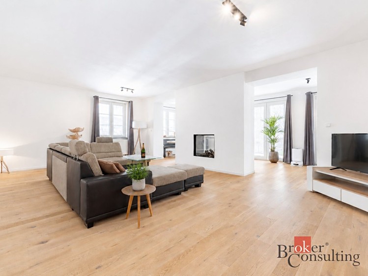 Prodej bytu atypical, 377 m² (2 z 33)