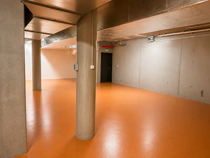 Pronájem skladového prostoru 330 m², Praha – náhled fotky 2