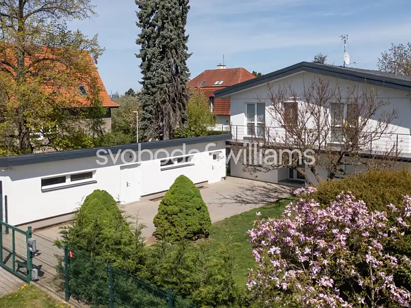 Prodej rodinného domu 184 m², pozemek 892 m², Průhonice – náhled fotky 1