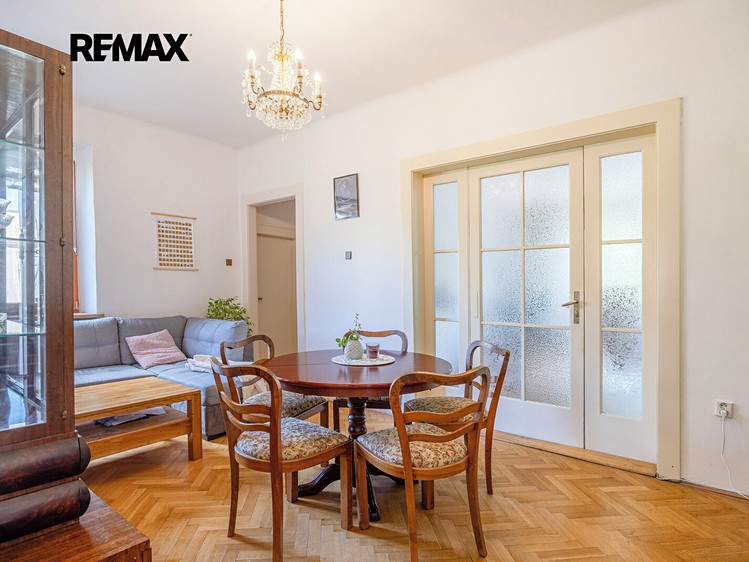 Будинок на продаж, 400 м² (15 з 28)