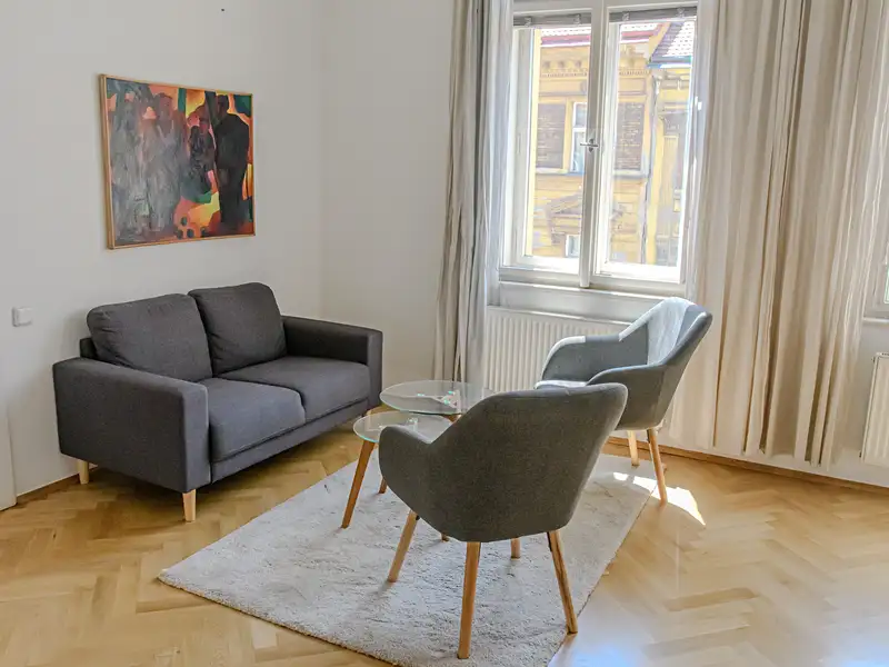 Prodej bytu 2+kk 58 m², Praha – náhled fotky 1