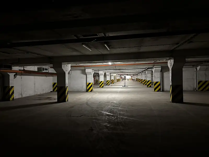 Pronájem garáže 3838 m², Praha – náhled fotky 3
