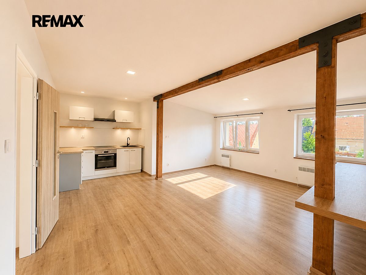 Pronájem bytu 2+kk 55 m²