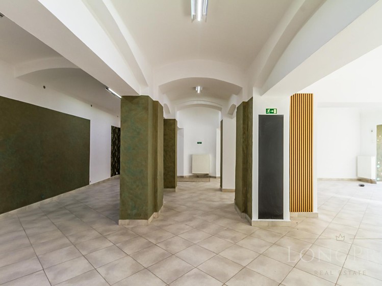 Комерційне приміщення в оренду, 170 м² (10 з 20)