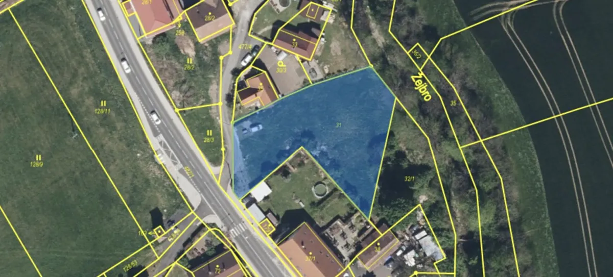 Prodej stavebního pozemku 1782 m²