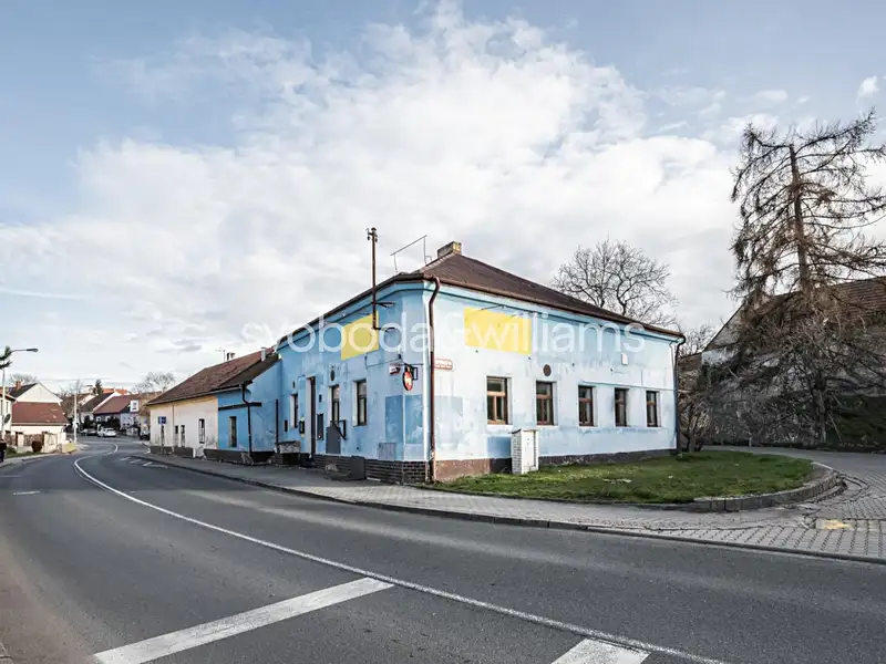 Prodej činžovního domu 695 m², Praha – náhled fotky 2