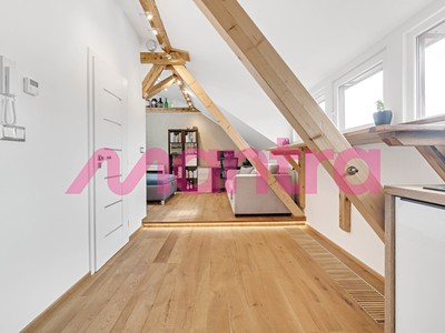 Prodej  vícegeneračního domu 90 m², pozemek 26 m²
