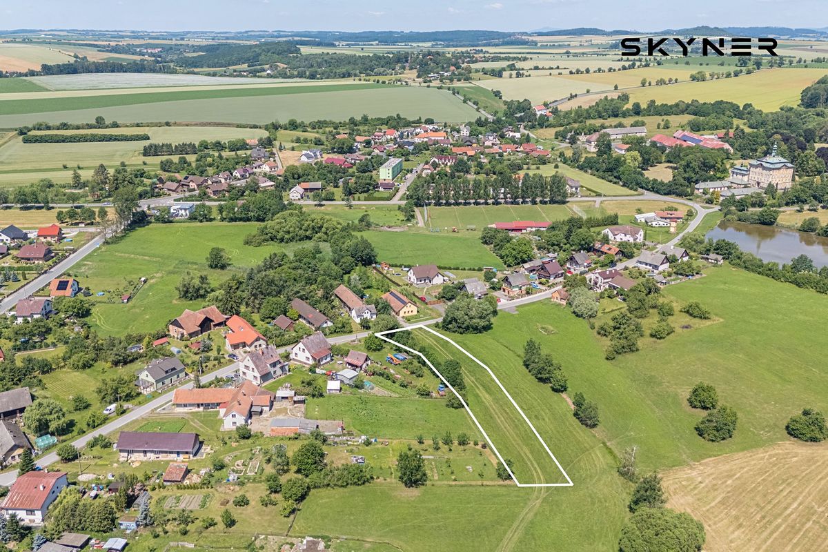 Prodej stavebního pozemku 7056 m² – fotografie 5