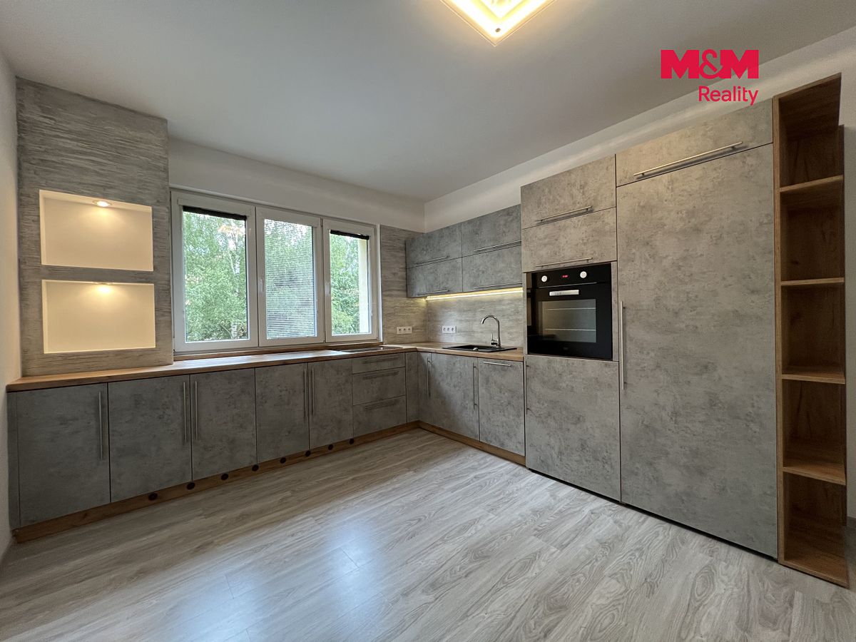 Pronájem bytu 3+kk 56 m² – fotografie 2