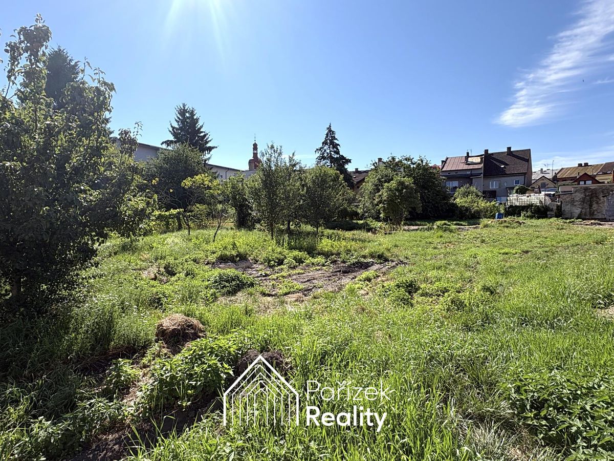 Prodej stavebního pozemku 1080 m² – fotografie 2