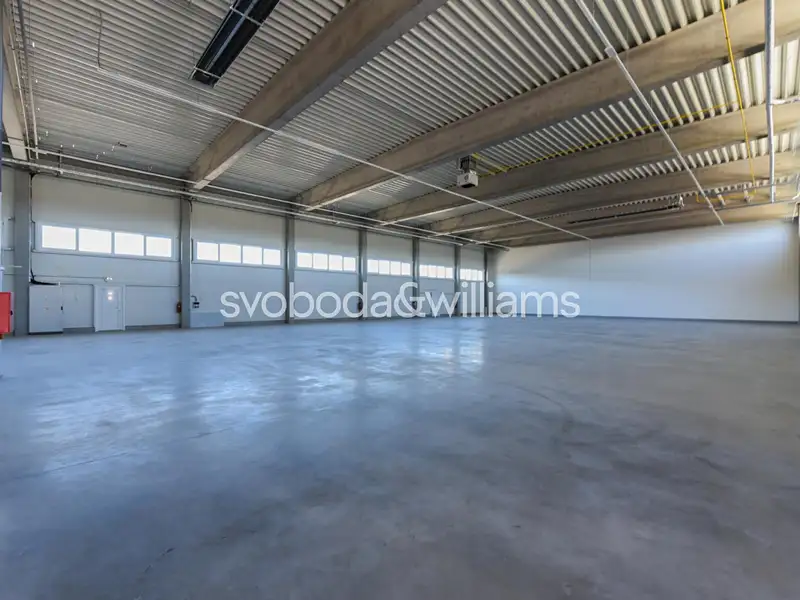 Pronájem skladového prostoru 1026 m², Kladno – náhled fotky 2