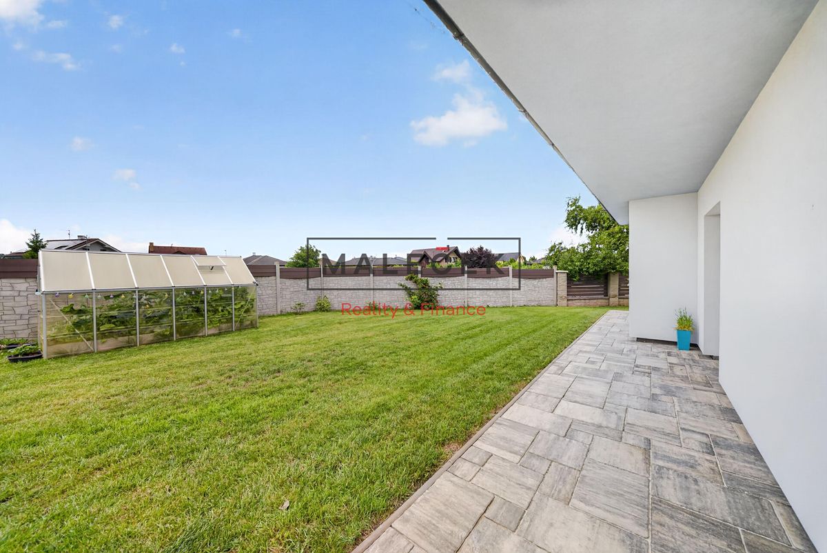 Prodej rodinného domu 154 m², pozemek 1277 m² – fotografie 5