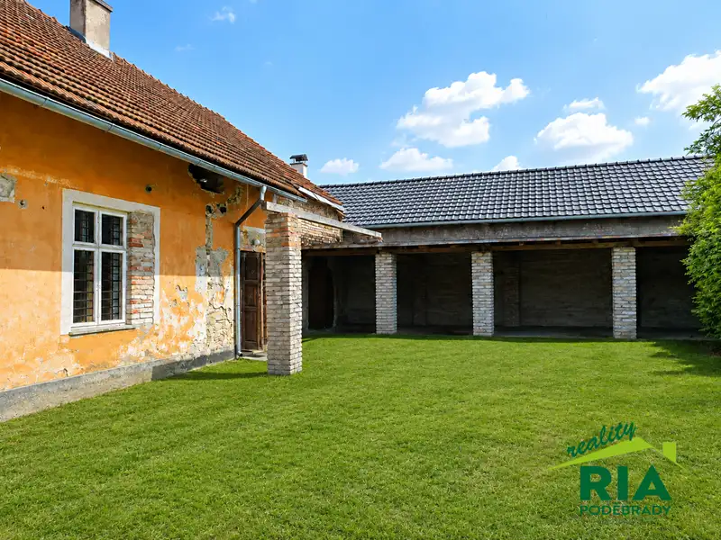 Prodej rodinného domu 360 m², pozemek 632 m², Okřínek – náhled fotky 2