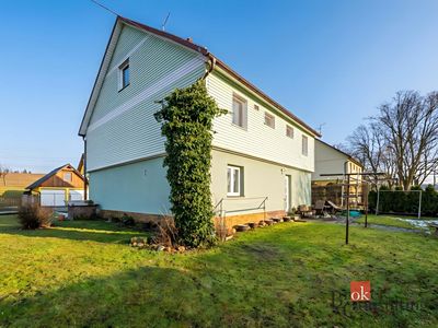 Prodej rodinného domu 202 m², pozemek 697 m²