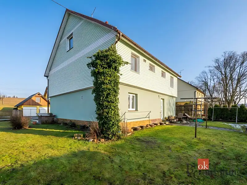 Prodej rodinného domu 202 m², pozemek 697 m², Bochov – náhled fotky 1