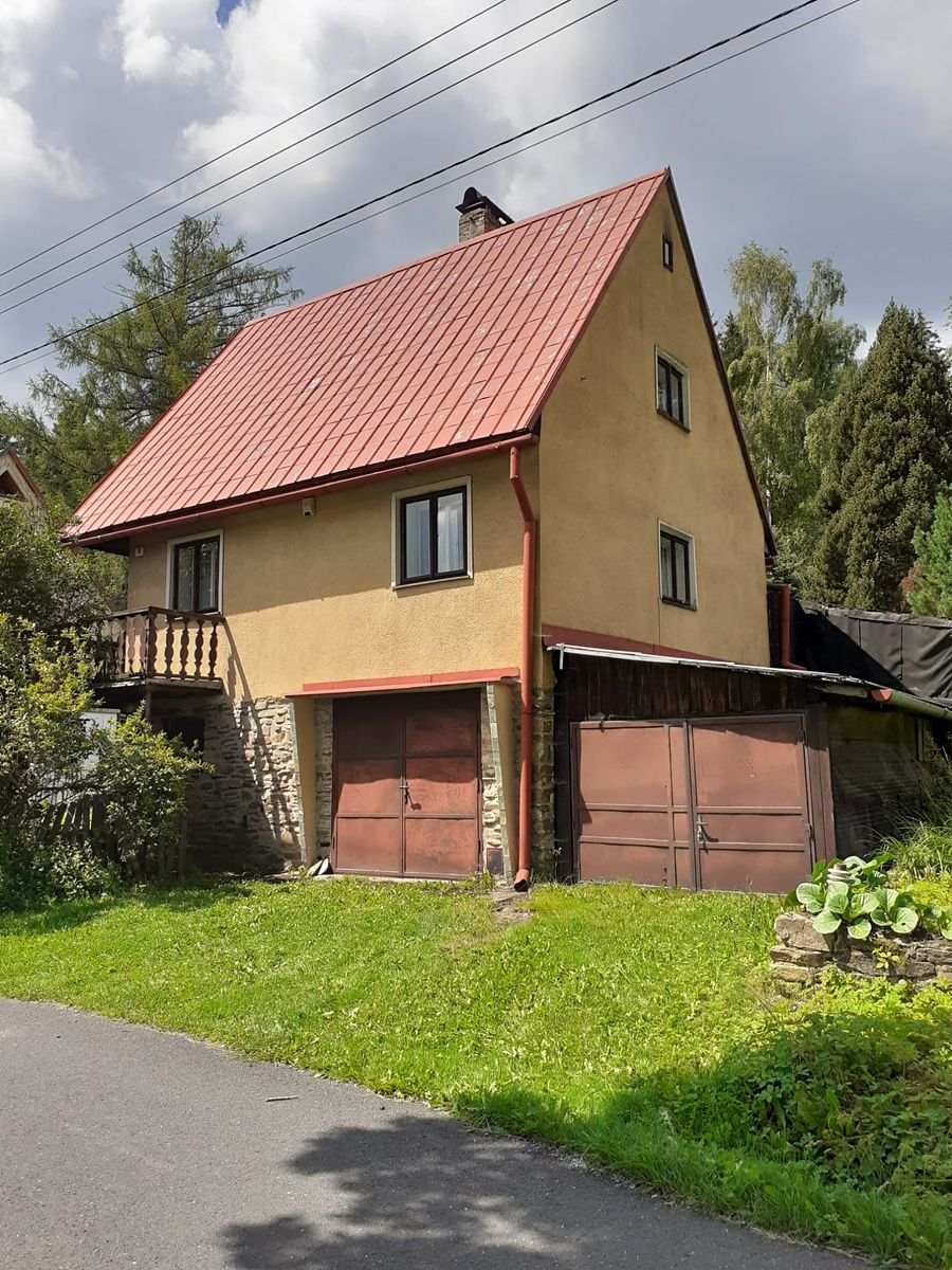 Prodej chaty 140 m², pozemek 312 m²