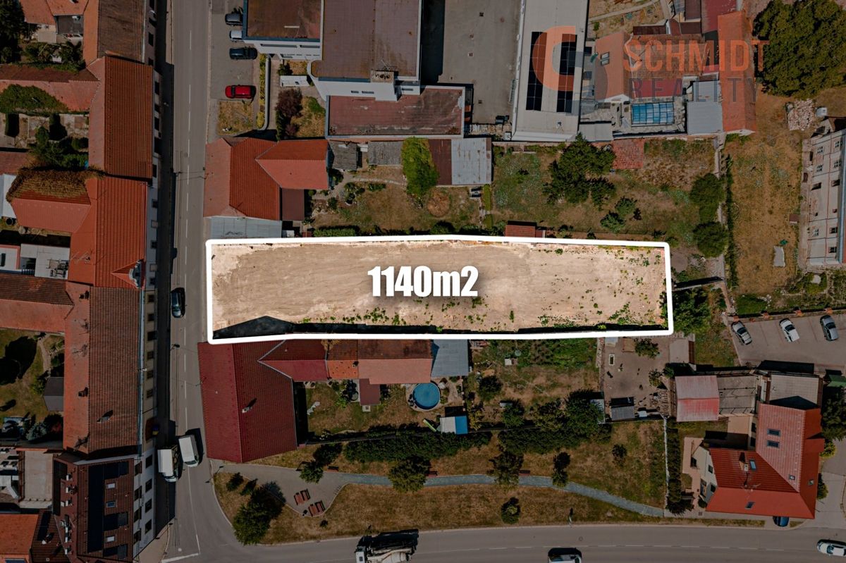 Prodej stavebního pozemku 1140 m², Dolní Dunajovice – fotka 1 z 3