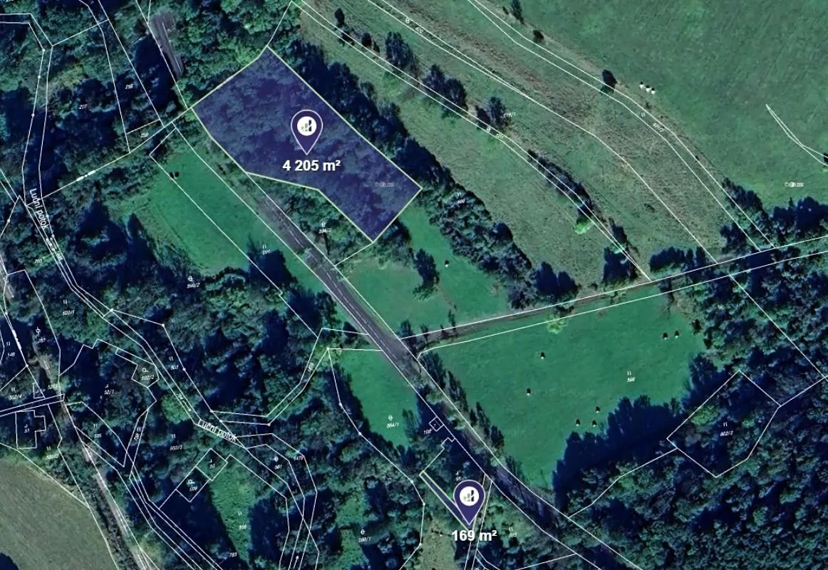 Prodej pozemku 4374 m²