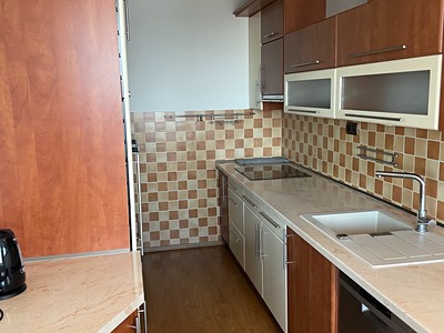 Wohnung 3+1 zum Kauf, 75 m² (2 von 15)