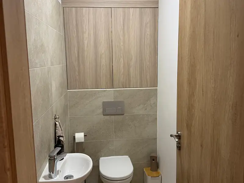 Prodej rodinného domu 107 m², pozemek 200 m², Praha – náhled fotky 3