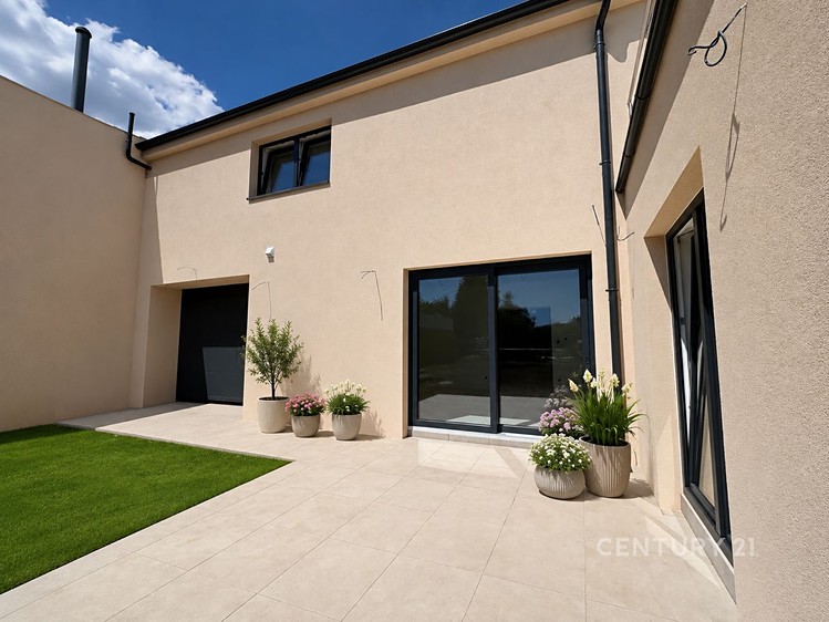 Haus zum Kauf, 240 m² (24 von 28)