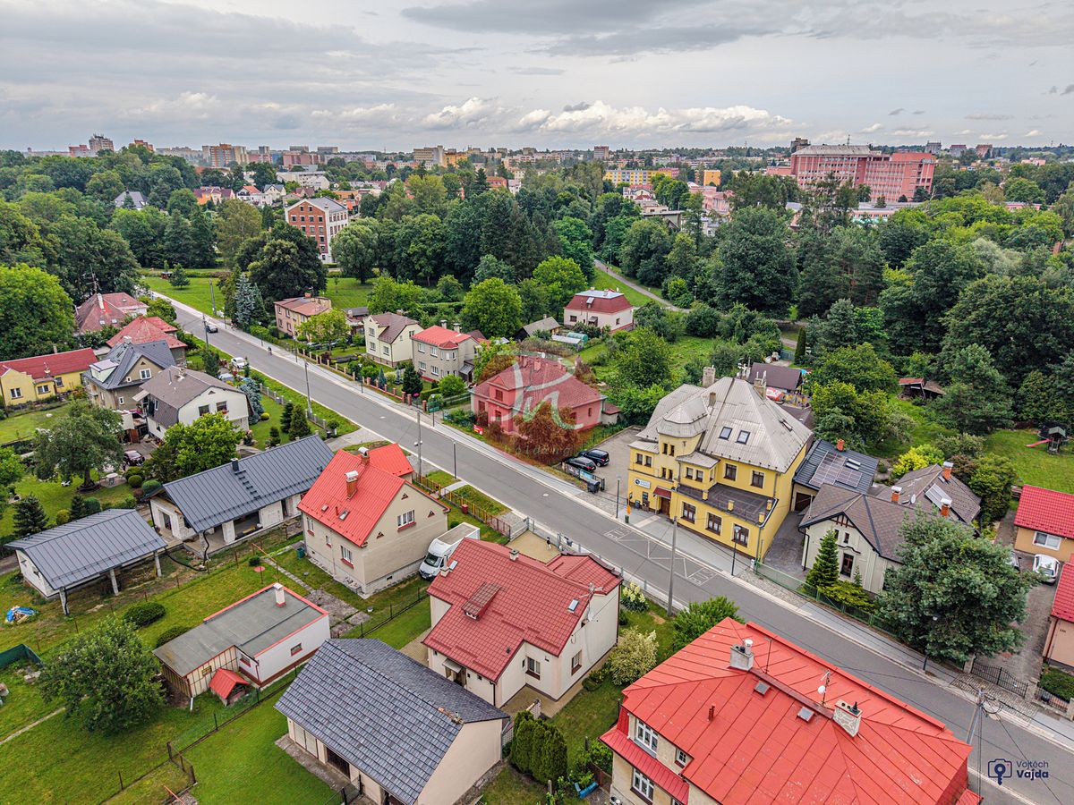 Prodej rodinného domu 180 m², pozemek 1734 m² – fotografie 3