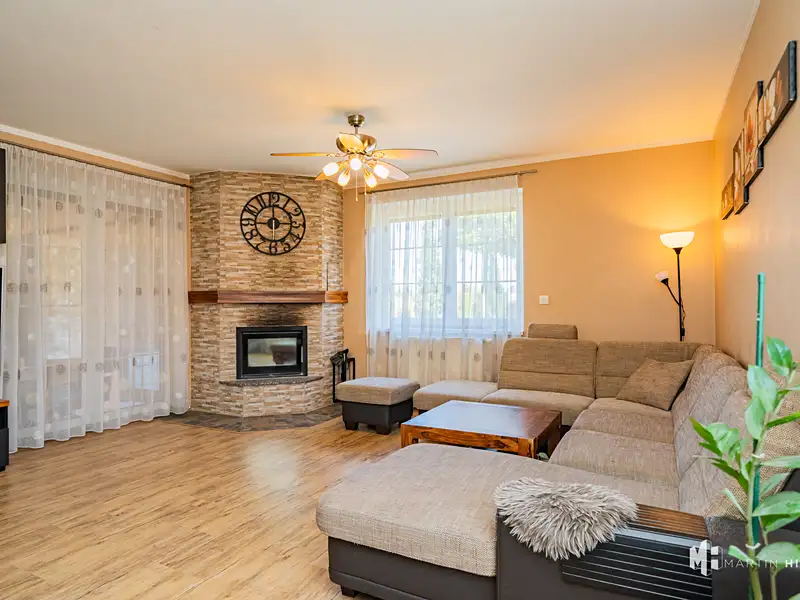 Prodej rodinného domu 153 m², pozemek 584 m², Měšice – náhled fotky 2