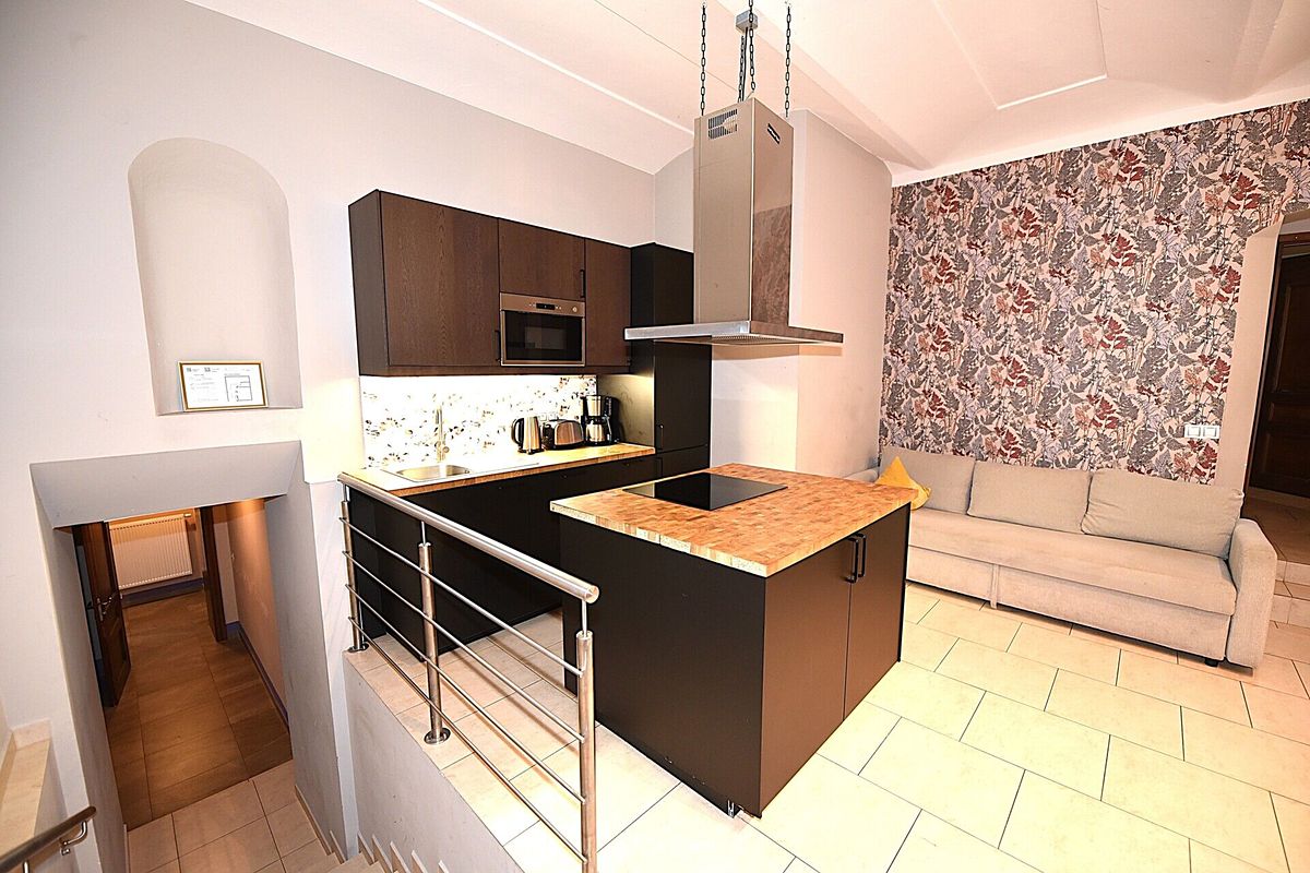 Prodej bytu 6 pokojů a více 224 m² – fotografie 3