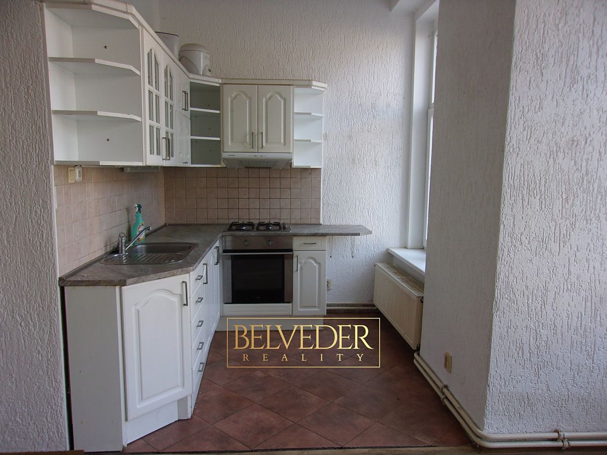 Pronájem bytu 3+kk 75 m² – fotografie 2