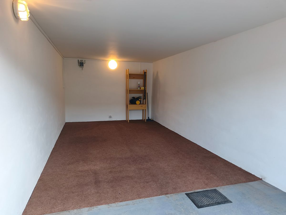 Prodej garáže 23 m² – fotografie 4