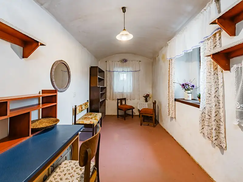Prodej rodinného domu 259 m², pozemek 761 m², Protivín – náhled fotky 3