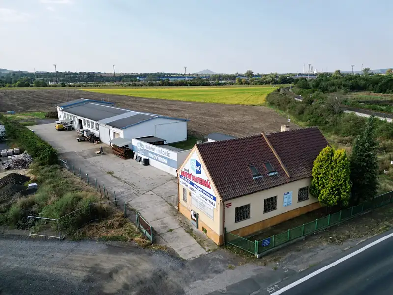 Pronájem výrobní haly, prostoru 1161 m², Lovosice – náhled fotky 1