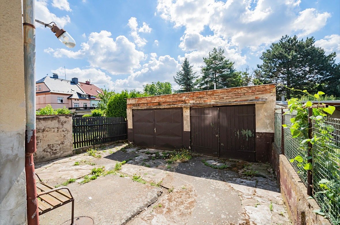 Prodej rodinného domu 243 m², pozemek 563 m² – fotografie 5