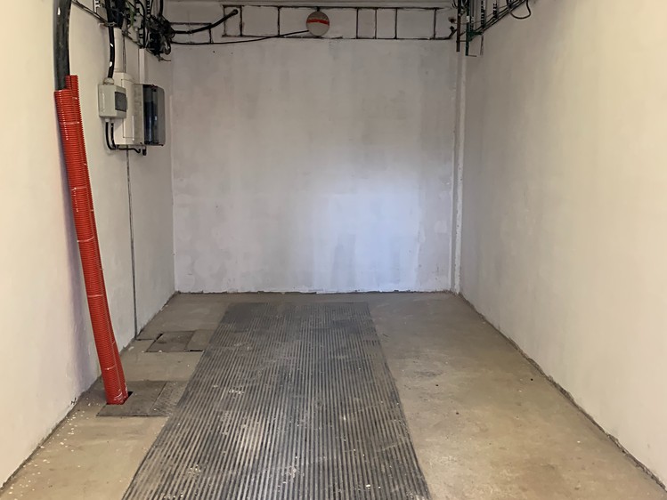 Pronájem komerčního prostoru, 197 m² (11 z 17)