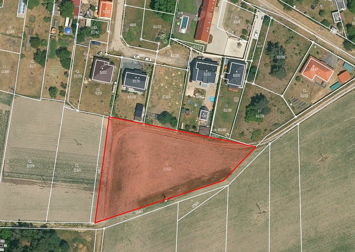 Prodej stavebního pozemku 3797 m²