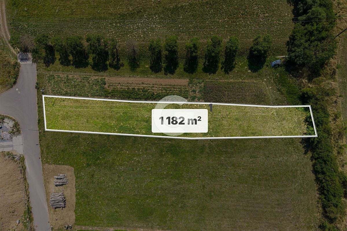 Prodej stavebního pozemku 1182 m² – fotografie 3