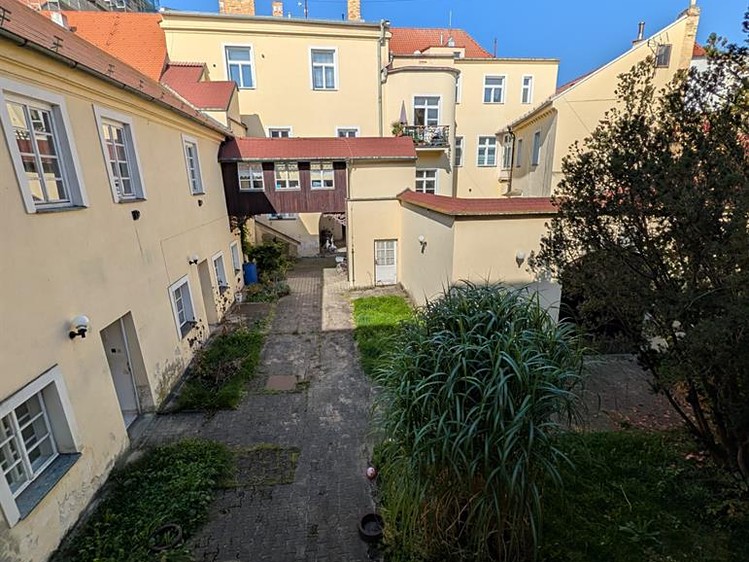 Gewerbefläche zum Kauf, 1.250 m² (3 von 22)
