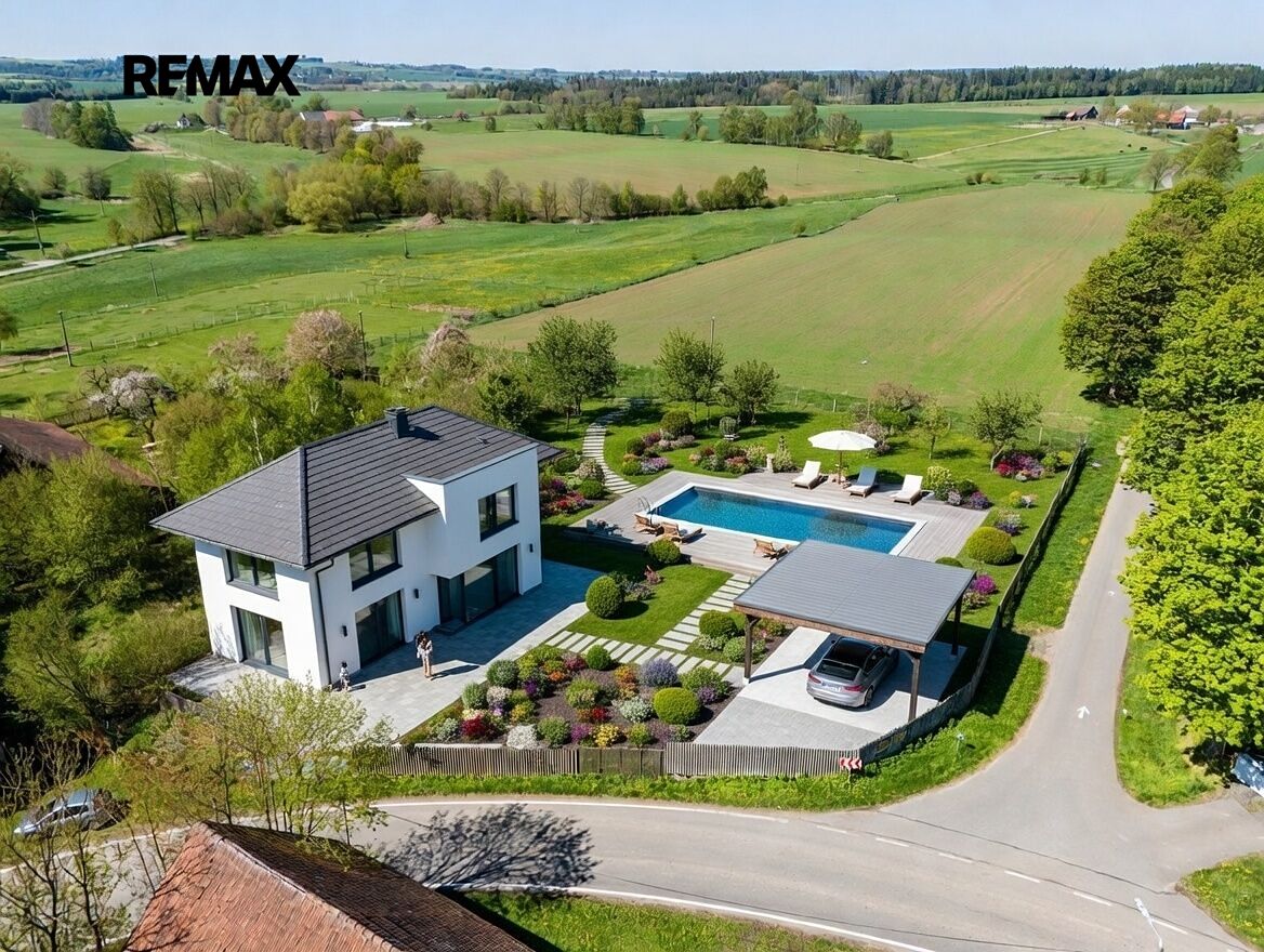 Prodej rodinného domu 70 m², pozemek 2046 m² – fotografie 2