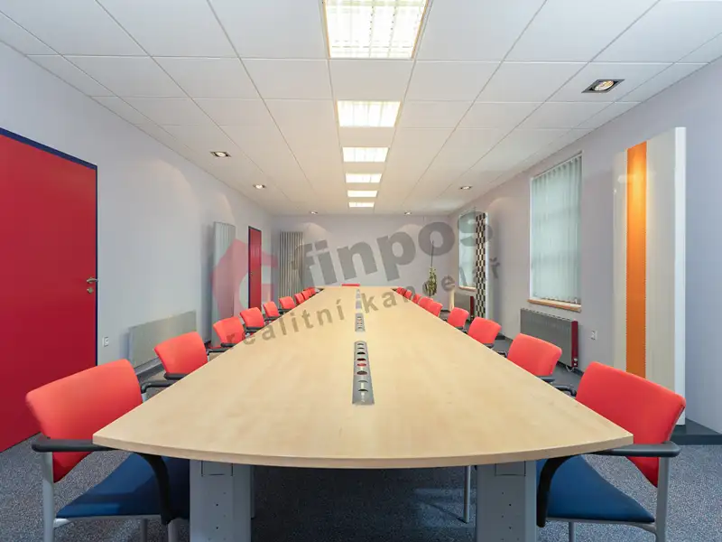 Pronájem kanceláře 712 m², Sezimovo Ústí – náhled fotky 2