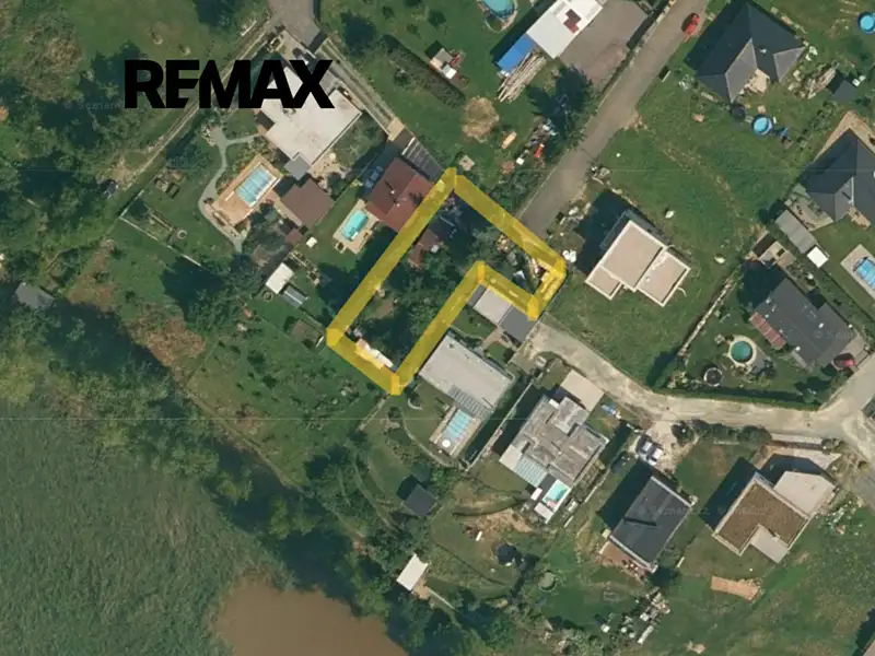 Prodej stavebního pozemku 713 m², Jaroměř – náhled fotky 2