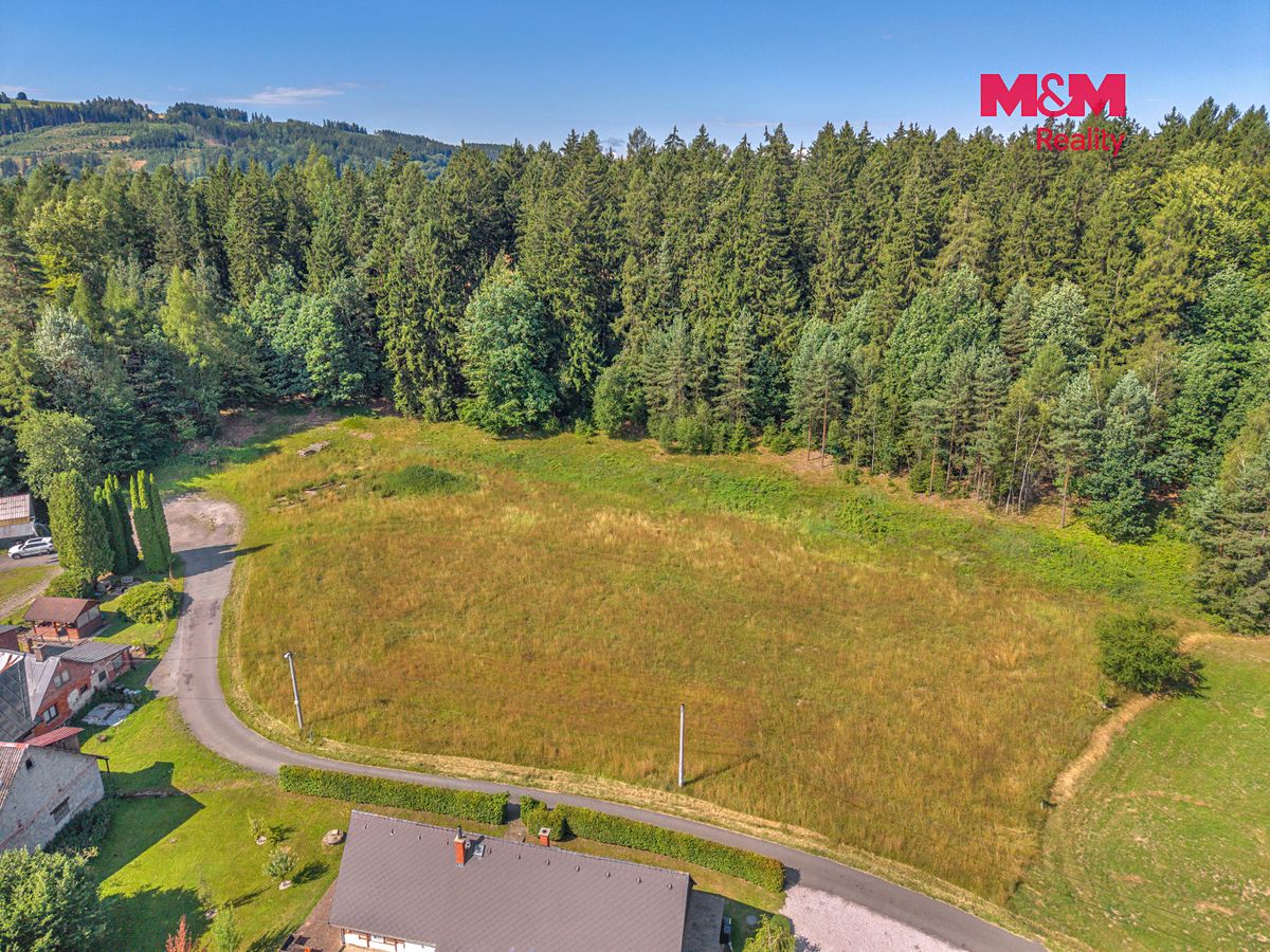 Prodej stavebního pozemku 1660 m² – fotografie 3